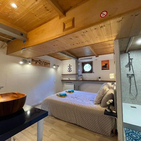 Peniche Le Pescalune - Chambre D'Hotes Arles Zewnętrze zdjęcie
